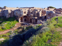 Археологический пласт Кипра — Королевские гробницы