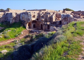 Археологический пласт Кипра — Королевские гробницы