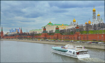 Парад судов на Москве-реке проведут 24 апреля