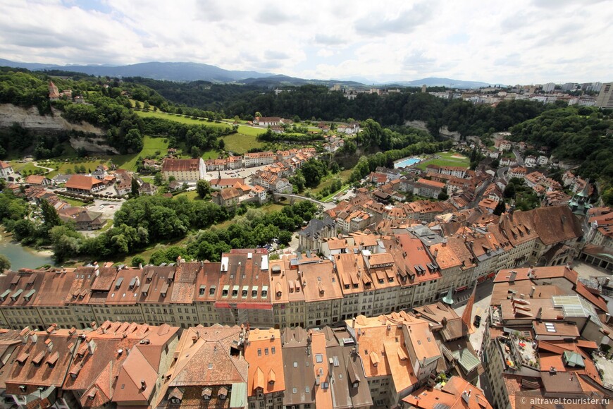 Фото 1. Вид сверху на старый город. Источник: Интернет.