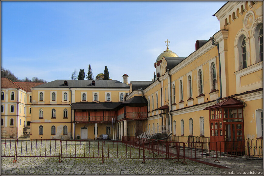 Новоафонский православный мужской монастырь