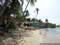 Тропический пляж Лонели Бич — самую тусовочное место на острове Ко Чанг в Таиланде