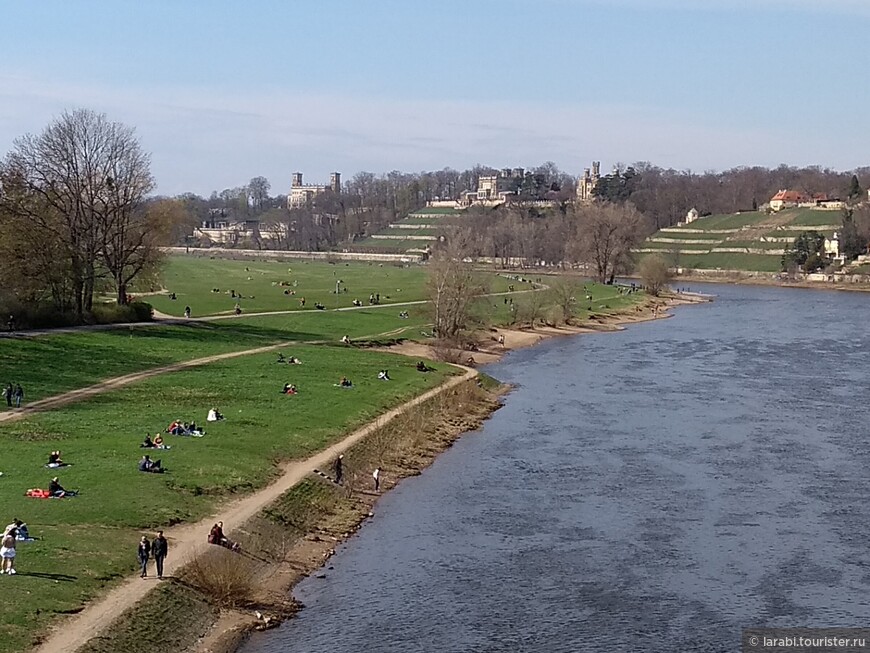 Прогулки по Дрездену: Красиво жить (в Лошвице) не запретишь. Часть III. Вдоль Эльбы