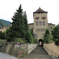 Фото 11. Вход в епископский замок (башня Hoftor).