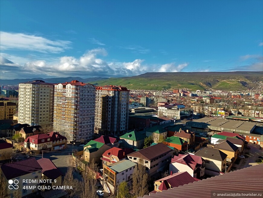 Самые южные выходные: две крепости, водопад, экраноплан и древний Дербент 