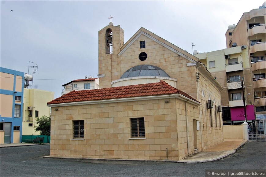 Армянская церковь, затерявшаяся в кварталах Ларнаки