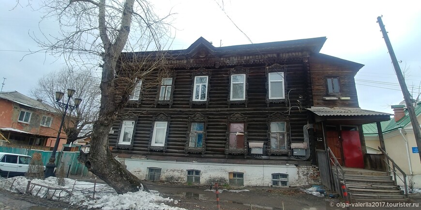 Жилой дом на улице Бакунина , постройка 19 века.