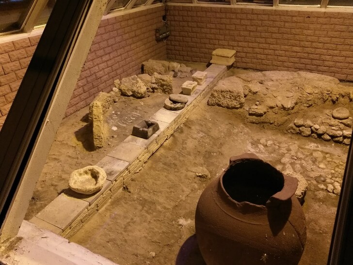 Раскопки напротив Краеведческого музея