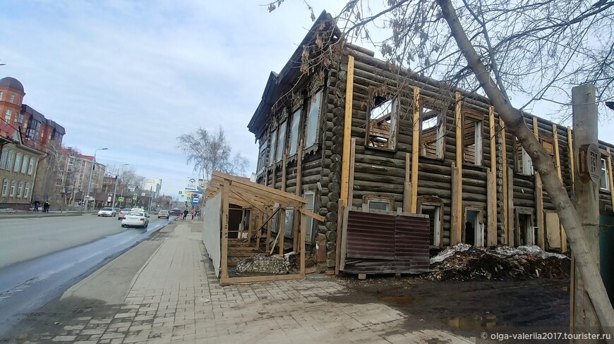 Реставрация здания по ул.Красноармейской  по программе Дом за рубль