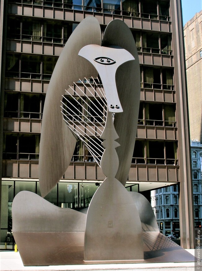 Безымянная скульптура Пикассо