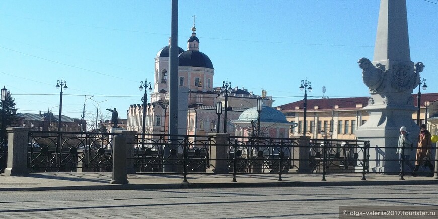 Площадь Ленина с Думского моста.