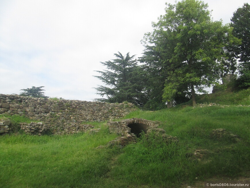 Крепость VI века с видом на Батуми и Кобулети