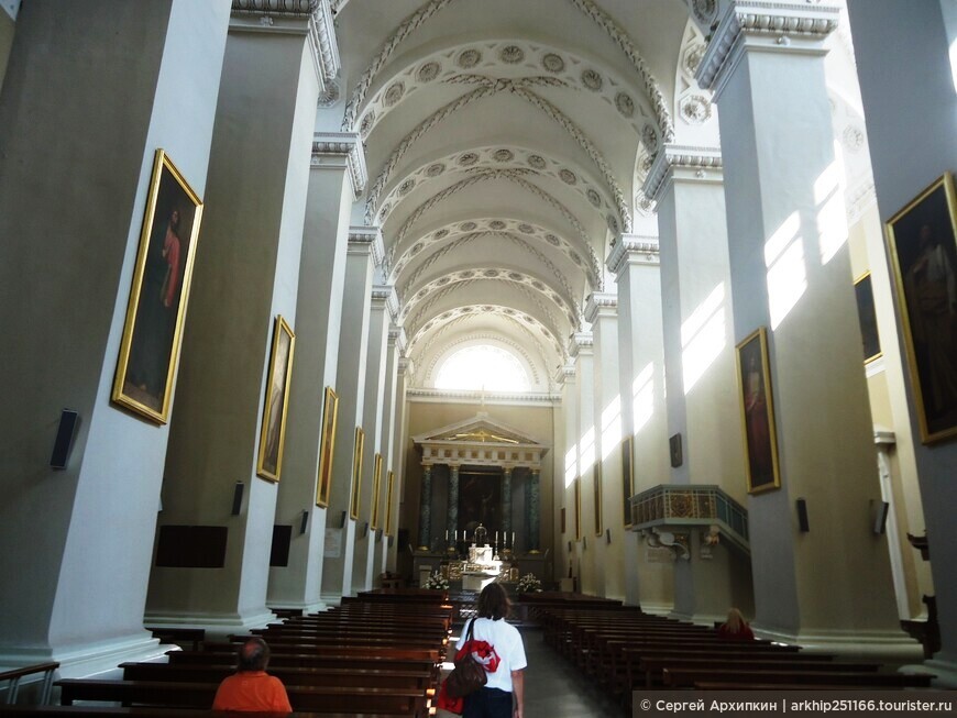 Кафедральный собор Вильнюса — главный собор Литвы