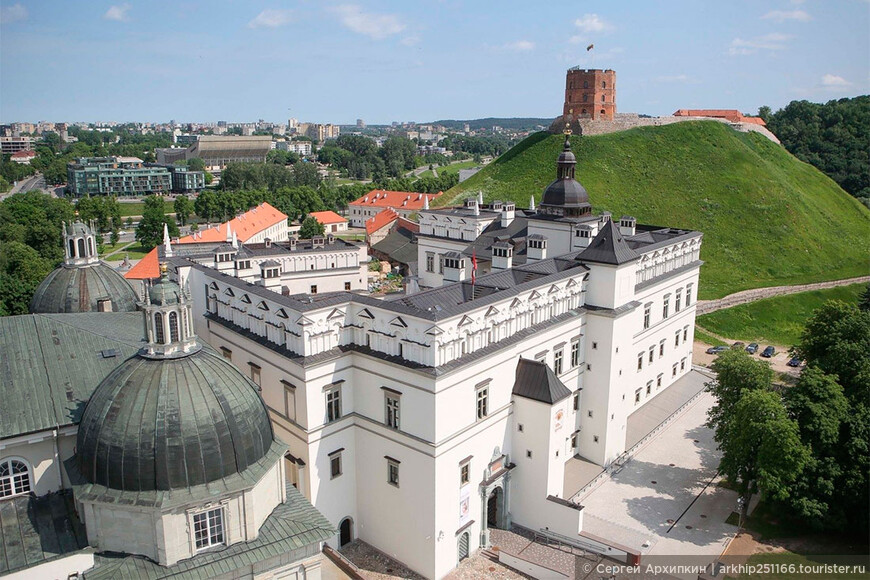 Башня князя Гедимина в центре Вильнюса