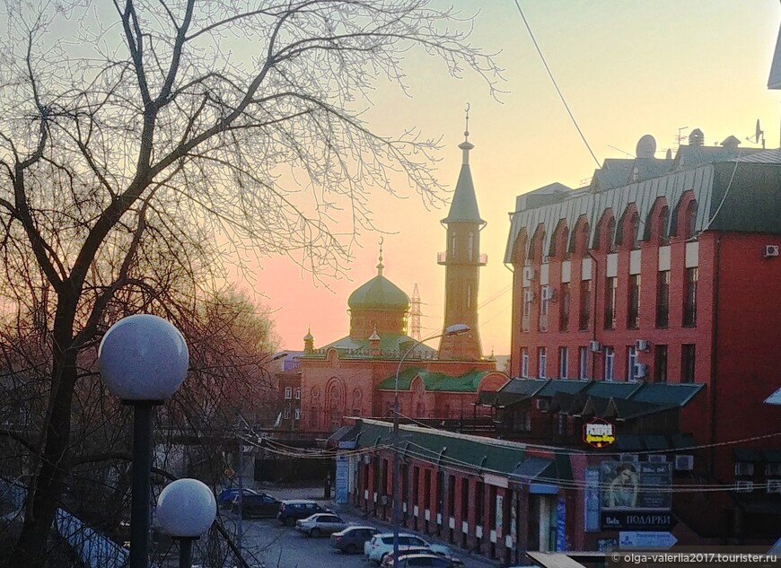  Вид на Татарскую слободу с проспекта Ленина. Красная мечеть.