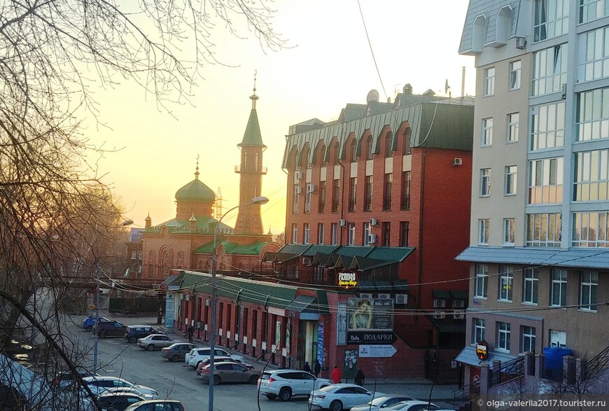  Вид на Татарскую слободу с проспекта Ленина. Красная мечеть.