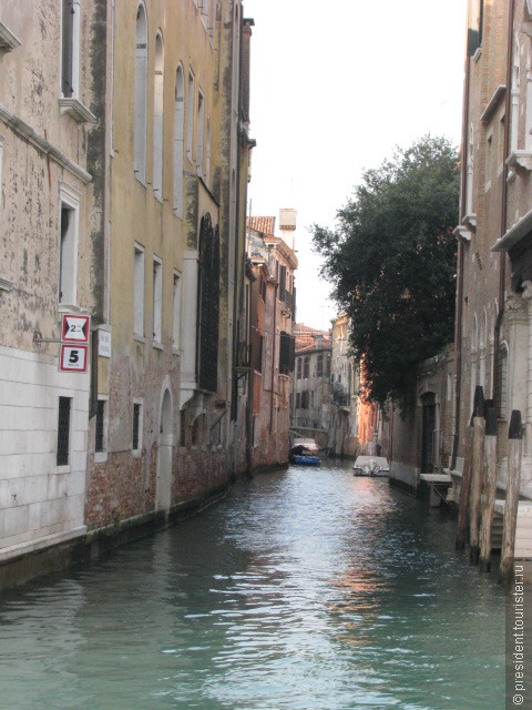 А вот Венеция зимой...