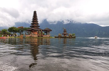 Индонезия может открыть Бали для туристов из РФ в августе