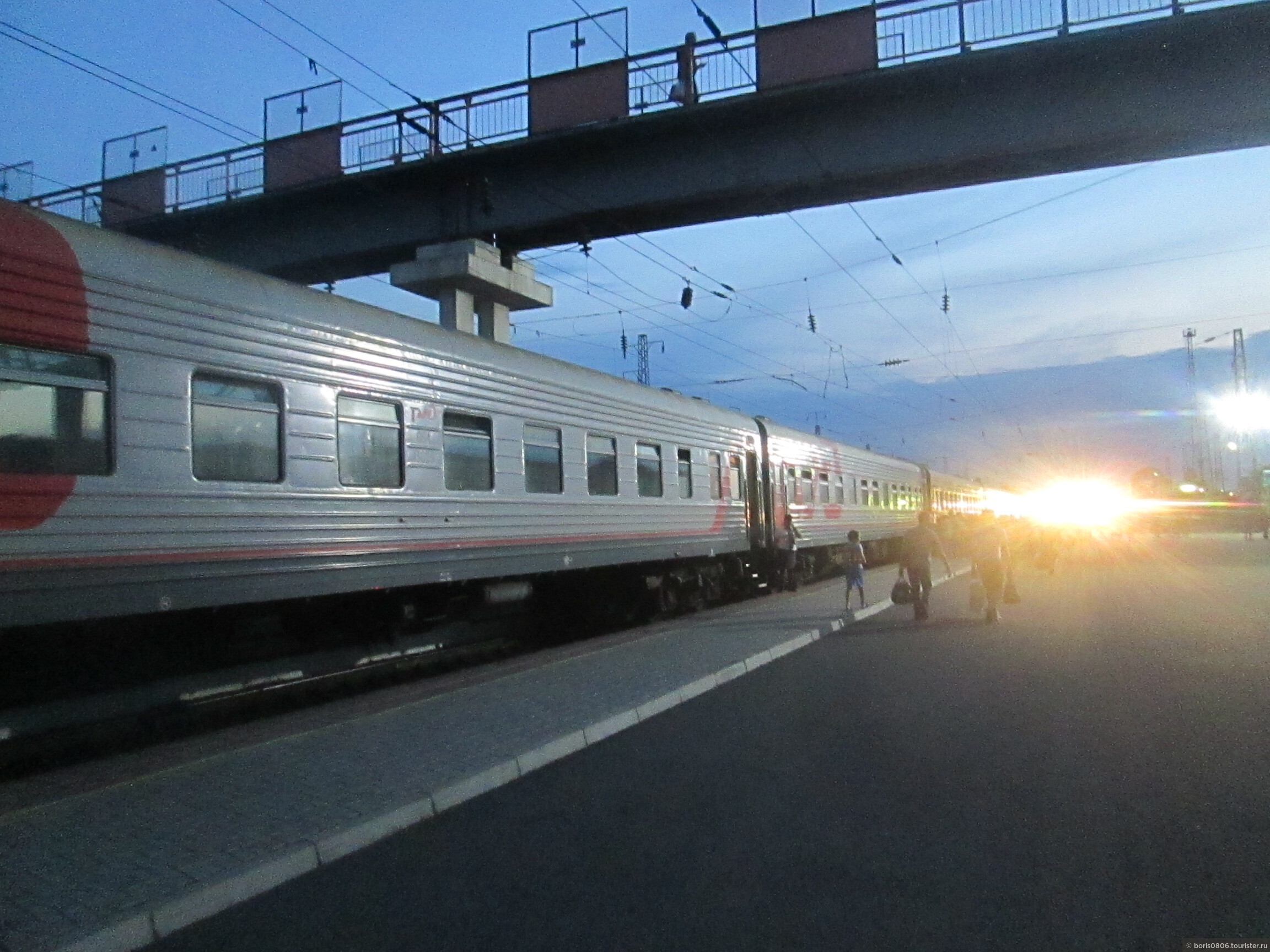 Поезд красноярск абакан купить. Барнаул Абакан поезд. Новокузнецк Абакан поезд. Железная дорога Барнаул Абакан. Абакан электричка Абакан.