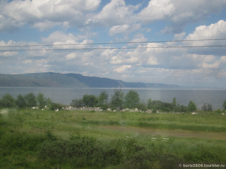 Поезд Иркутск-Улан-Удэ — удобный и цивильный состав для любителей поездок по берегу Байкала