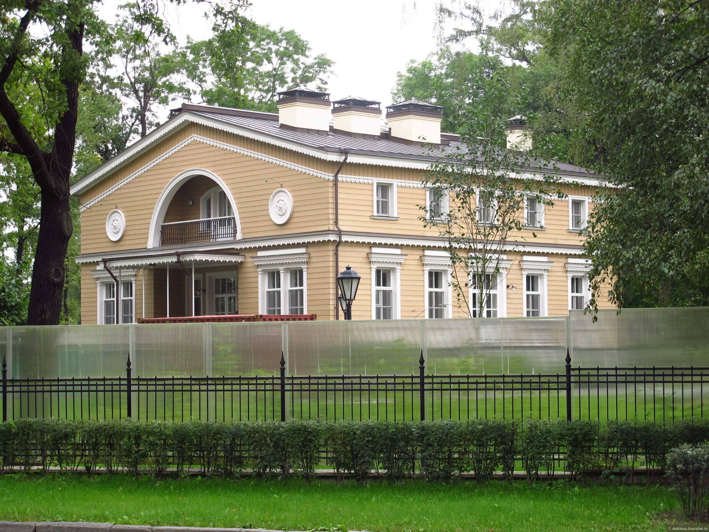 Дачи санкт петербург