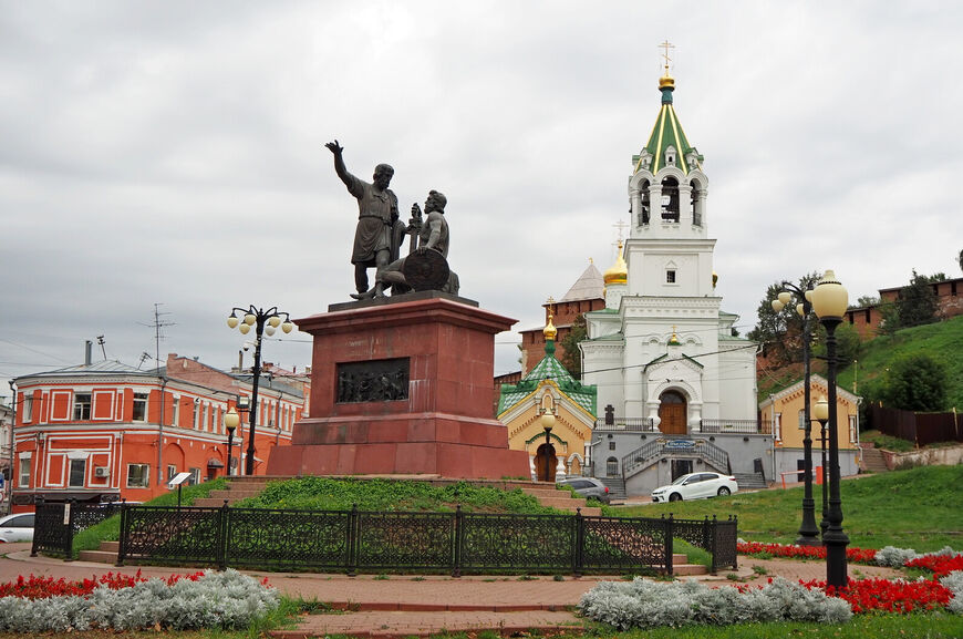 Памятник Минину и Пожарскому