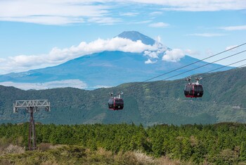 В Японии туристам разрешили подниматься на гору Фудзи