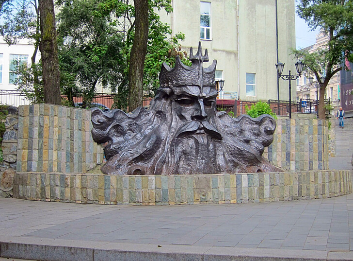 Скульптура Нептуна