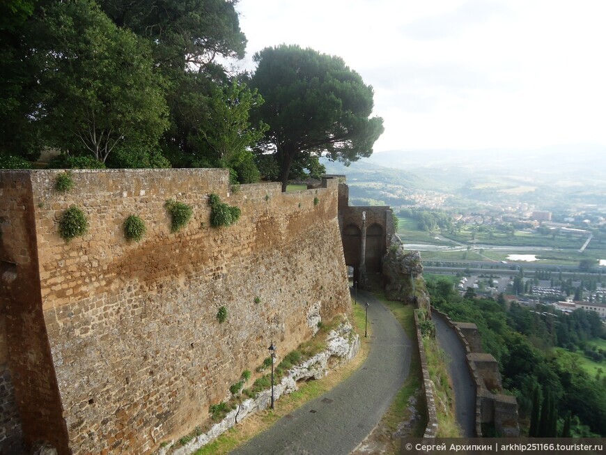 Крепость Альборнос в древнем Орвието в регионе Умбрия, Италия