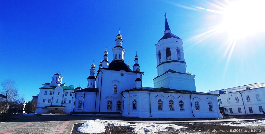 Богородице-Алексиевский монастырь.