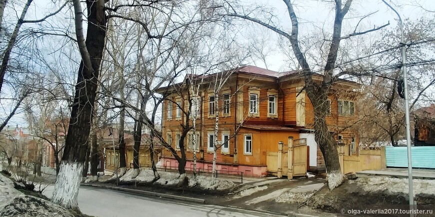  Особняк на ул.Гагарина , бывшая Дворянская.