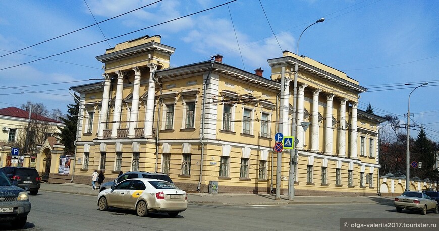 Краеведческий музей, бывший дом Асташева.