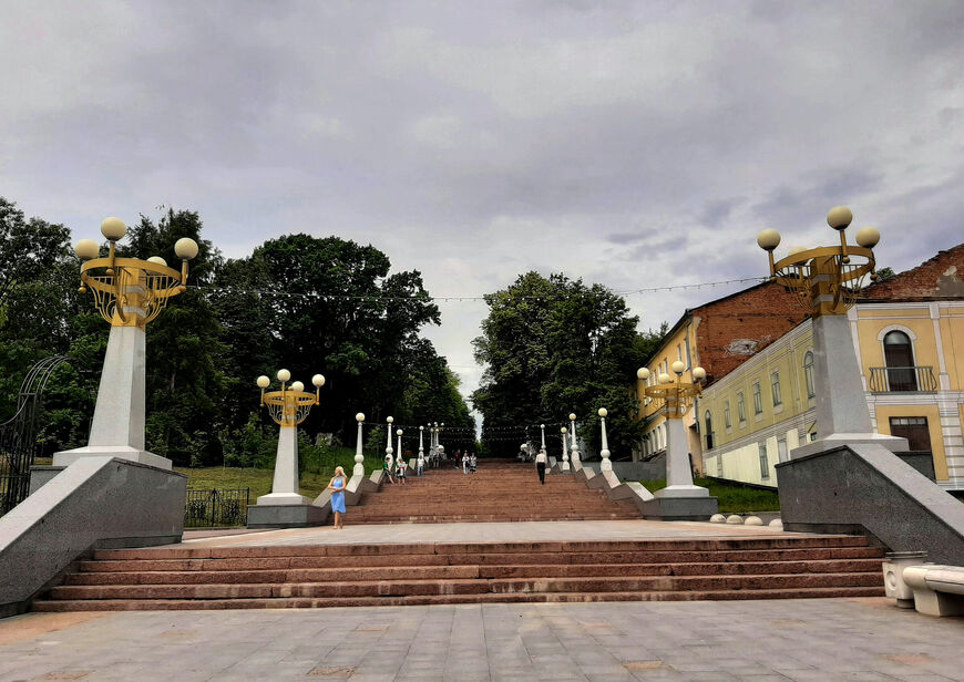 Лестница на бульваре Гагарина