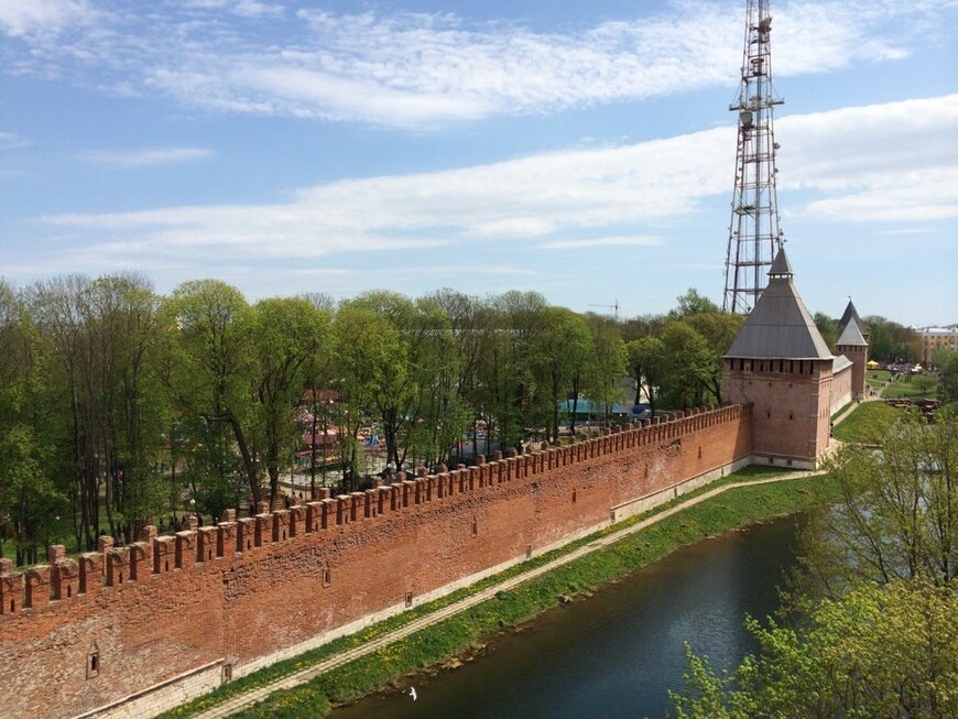 Вид из кабины на Смоленский кремль