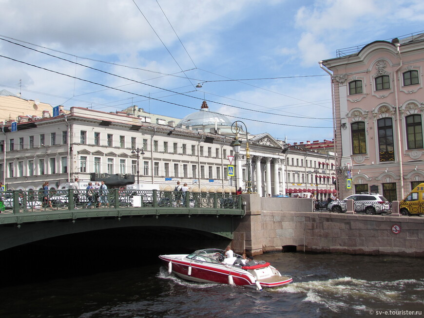 Санкт-Петербург. Библиотеки. Ротонда, ЕВРО и Покрас