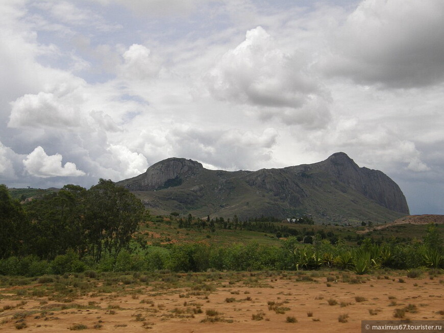 Мадагаскар. Ч - 4. Южная часть острова и национальный парк Исало