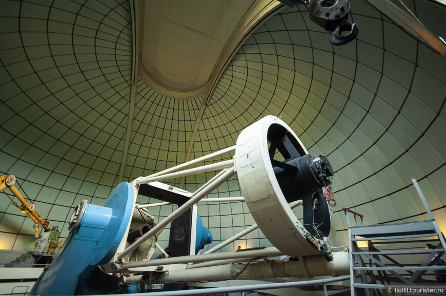 Телескоп обсерватории в Бюракане