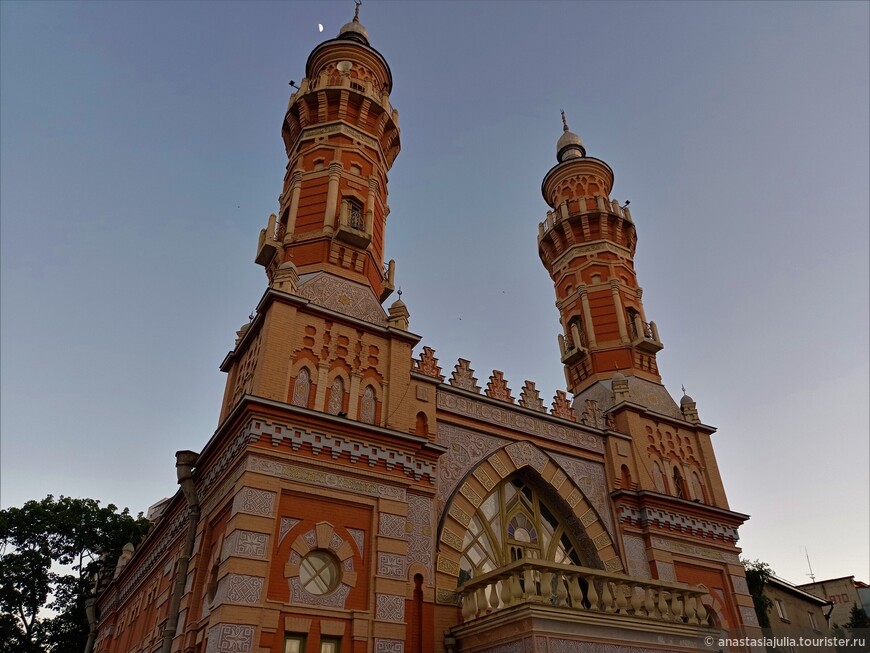 Удивительный храм на берегу Терека — мечеть Мухтарова во Владикавказе