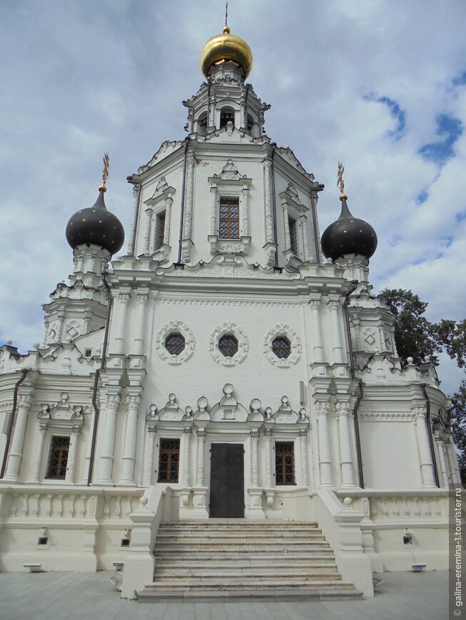 Храмы в Троице-Лыково (Покровский ставропигиальный женский монастырь)