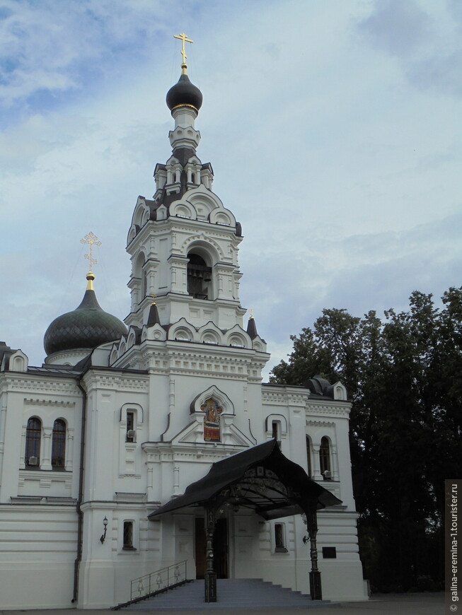 Храмы в Троице-Лыково (Покровский ставропигиальный женский монастырь)