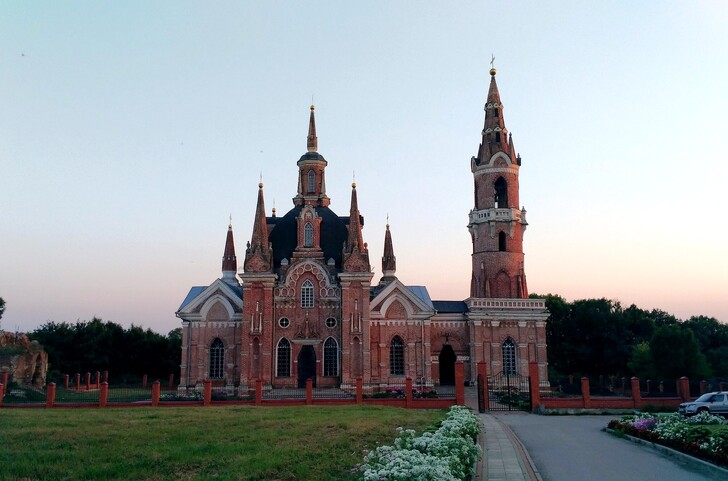 Знаменская церковь в Вешаловке