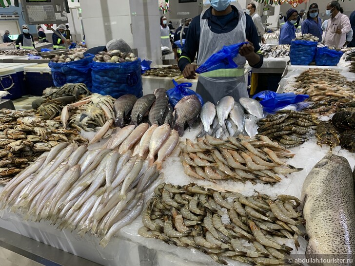 Как в Дубае дёшево покушать свежайшие морепродукты