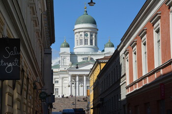 Финляндия с октября расширит приём визовых заявлений в России