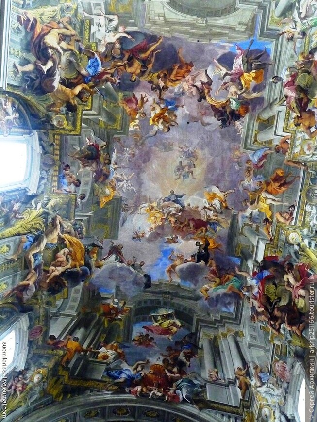 Церковь Сант-Иньяцио ди Лойола — жемчужина барокко в Риме