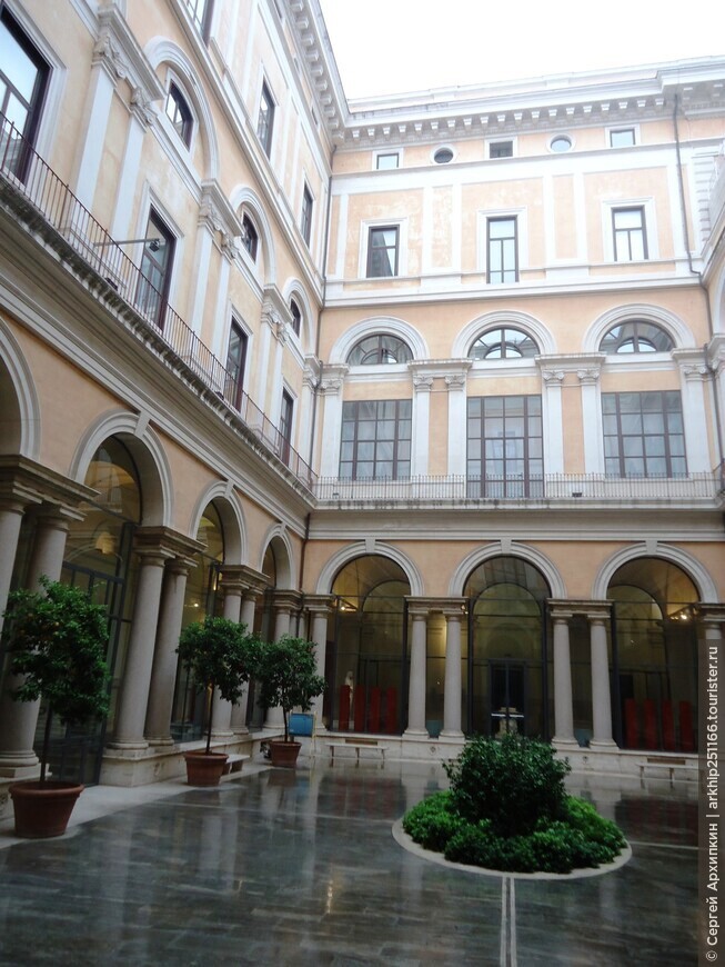 Национальный музей в палаццо Массимо  - все шедевры  античного Рима.