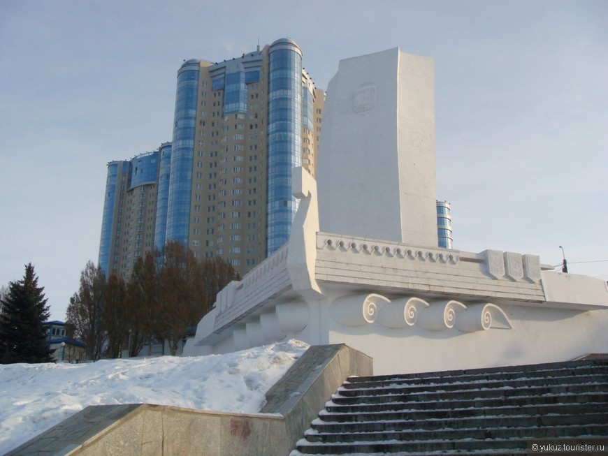 Небольшая обзорная экскурсия по новогодней Самаре.