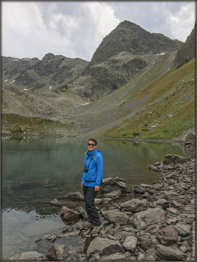 Трекинг к горному озеру Семицветному — подарок себе любимой на Туристеровский юбилей