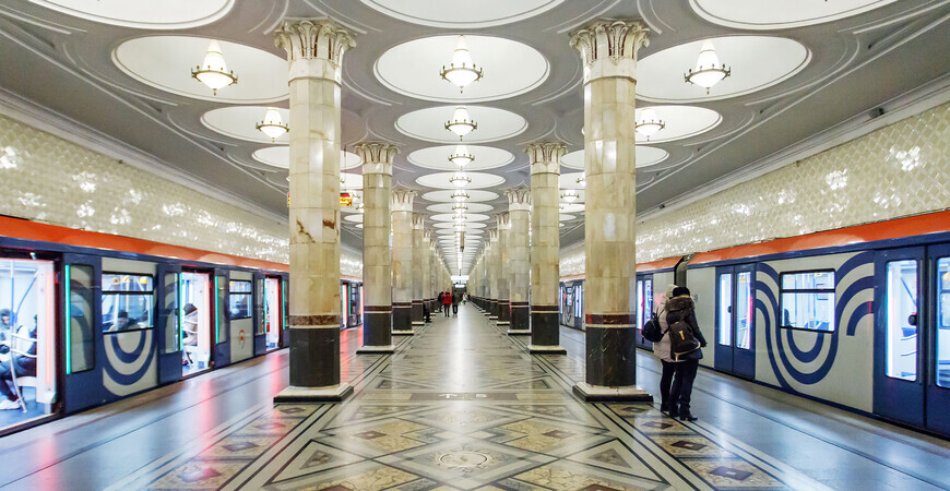 Метро Киевская в Москве