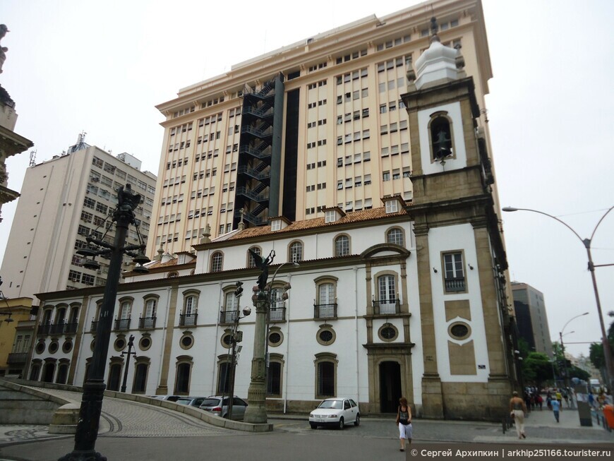 Императорский дворец в Рио-де-Жанейро — резиденция правителей Бразилии