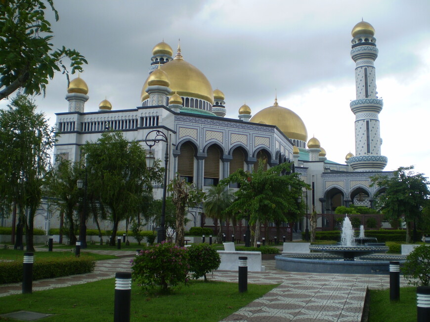 Путешествие по странам Юго-Восточной Азии и не только. Бруней